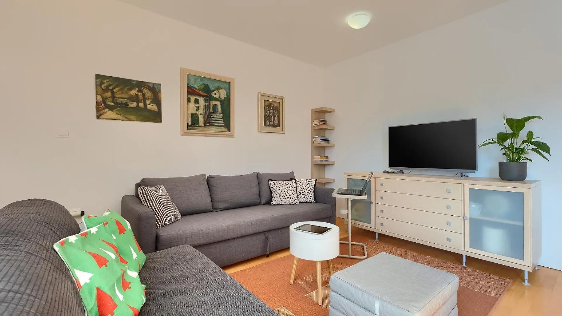 Lungo Mare Apartments Pula
